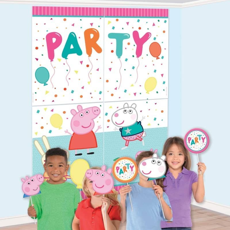 Peppa Pig Backdrop Scene Setter With 12 Photo Props 671043 - Party Owls